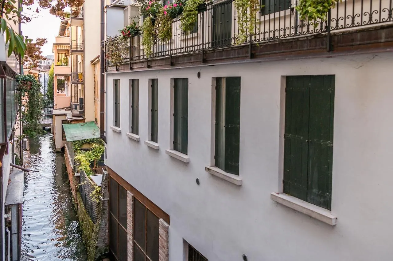 Collalto24 Otel Treviso İtalya